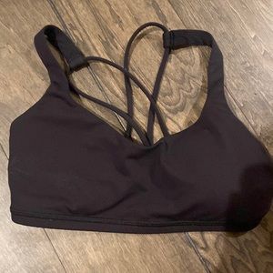 Lulu lemon sport bra black. Cross tie in back